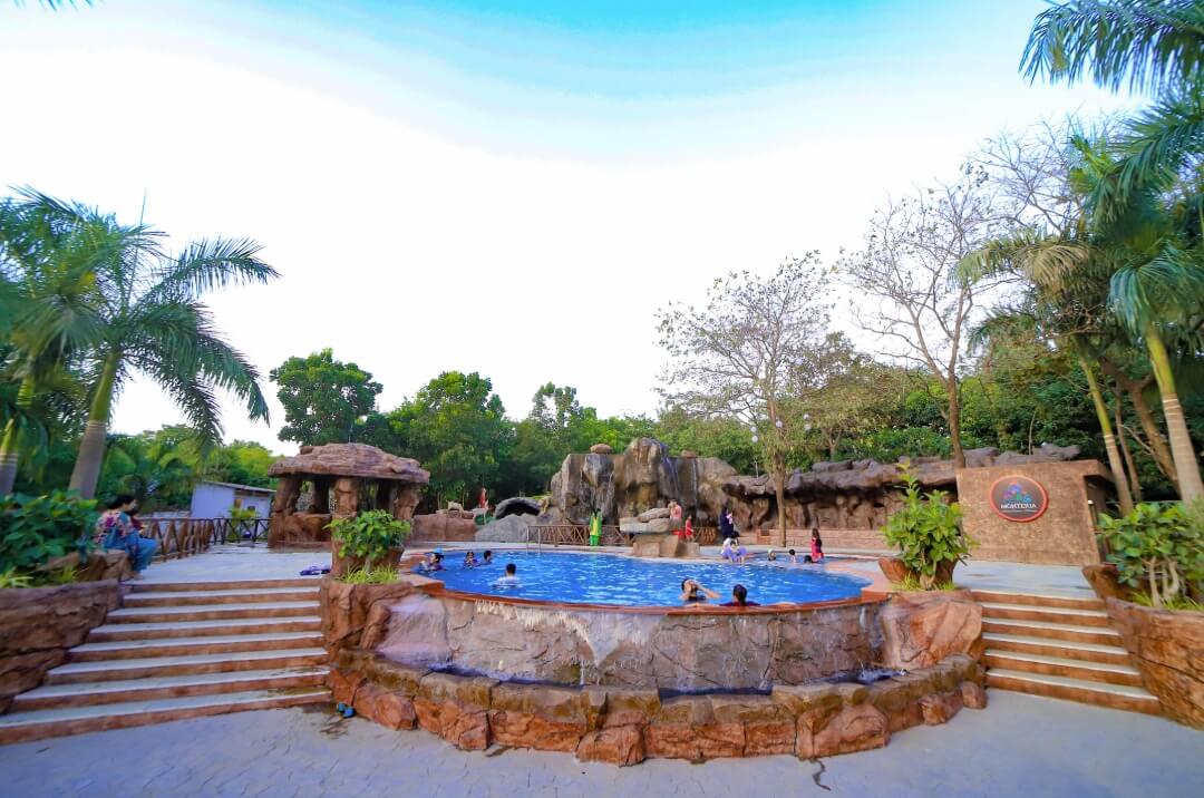 Picnic Location - Image 8